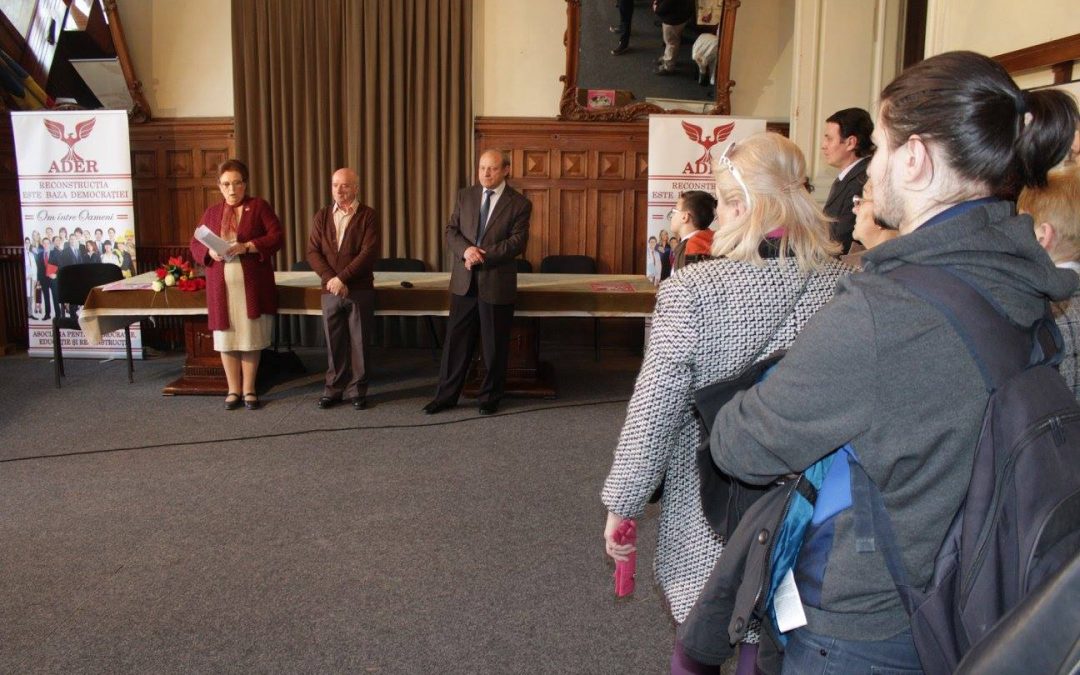 Vernisaj expoziția Femei celebre de-a lungul istoriei