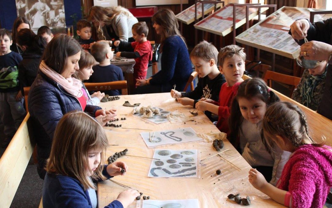 „Bijuteriile Trecutului” la Muzeul de Istorie Botosani